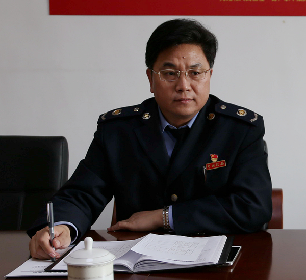 文昌湖区国税局召开税源专业化管理座谈会